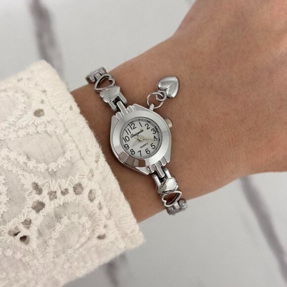 American Vintage Accessories - SKU:0073 cute silver white mini watch bracelet‎ with heart + in a gift box